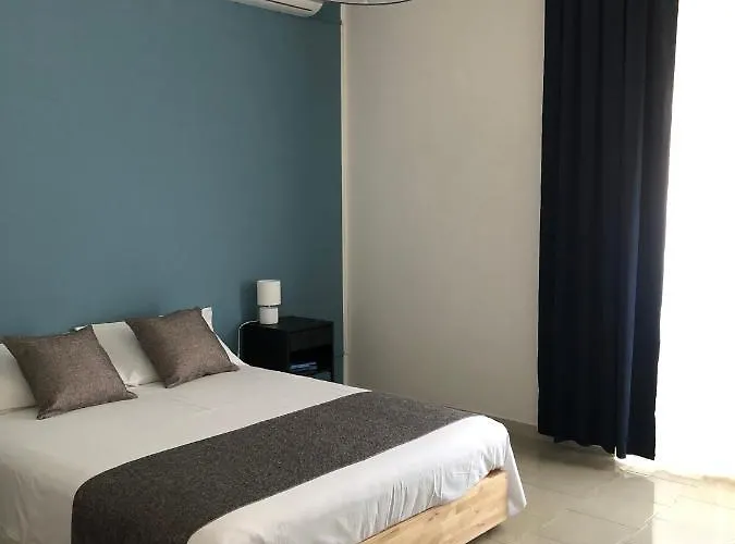 Casa Kippis - Rifinito Con Posto Auto Apartamento Taranto
